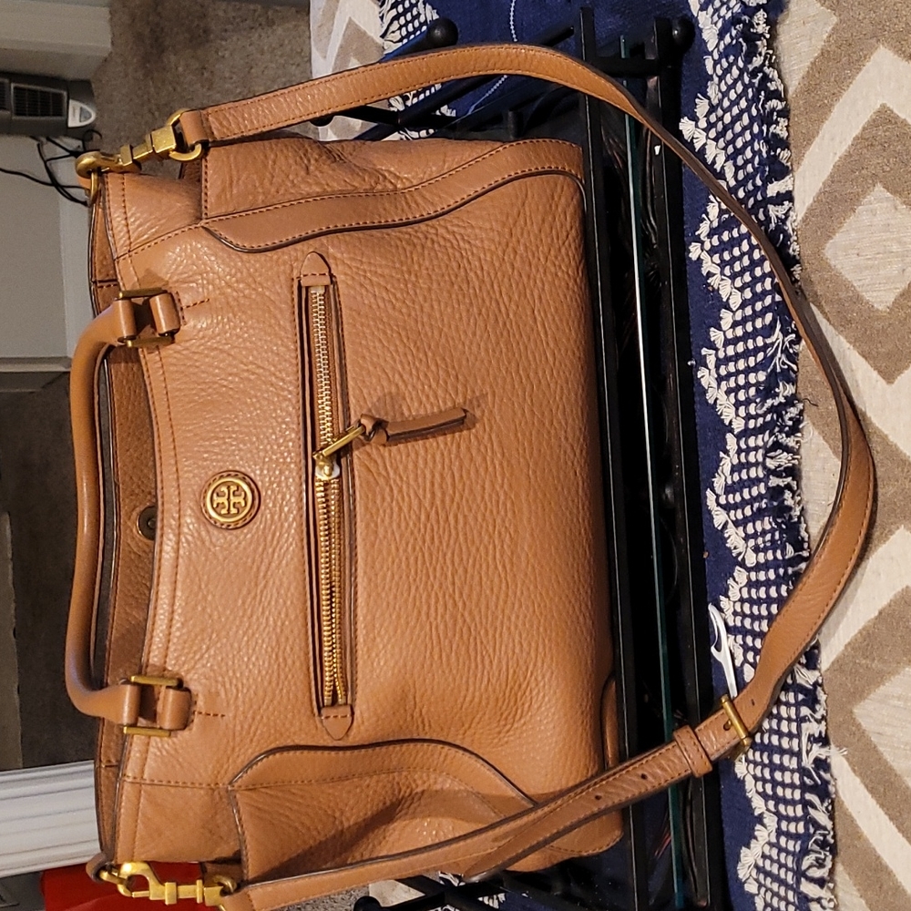 TORY BURCH